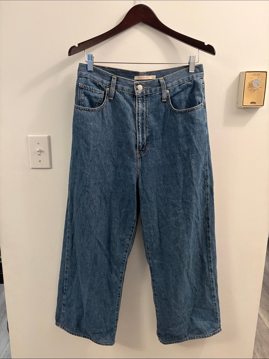 Levi's Denim - Levi's Women's Straight Leg Jeans in Classic Blue